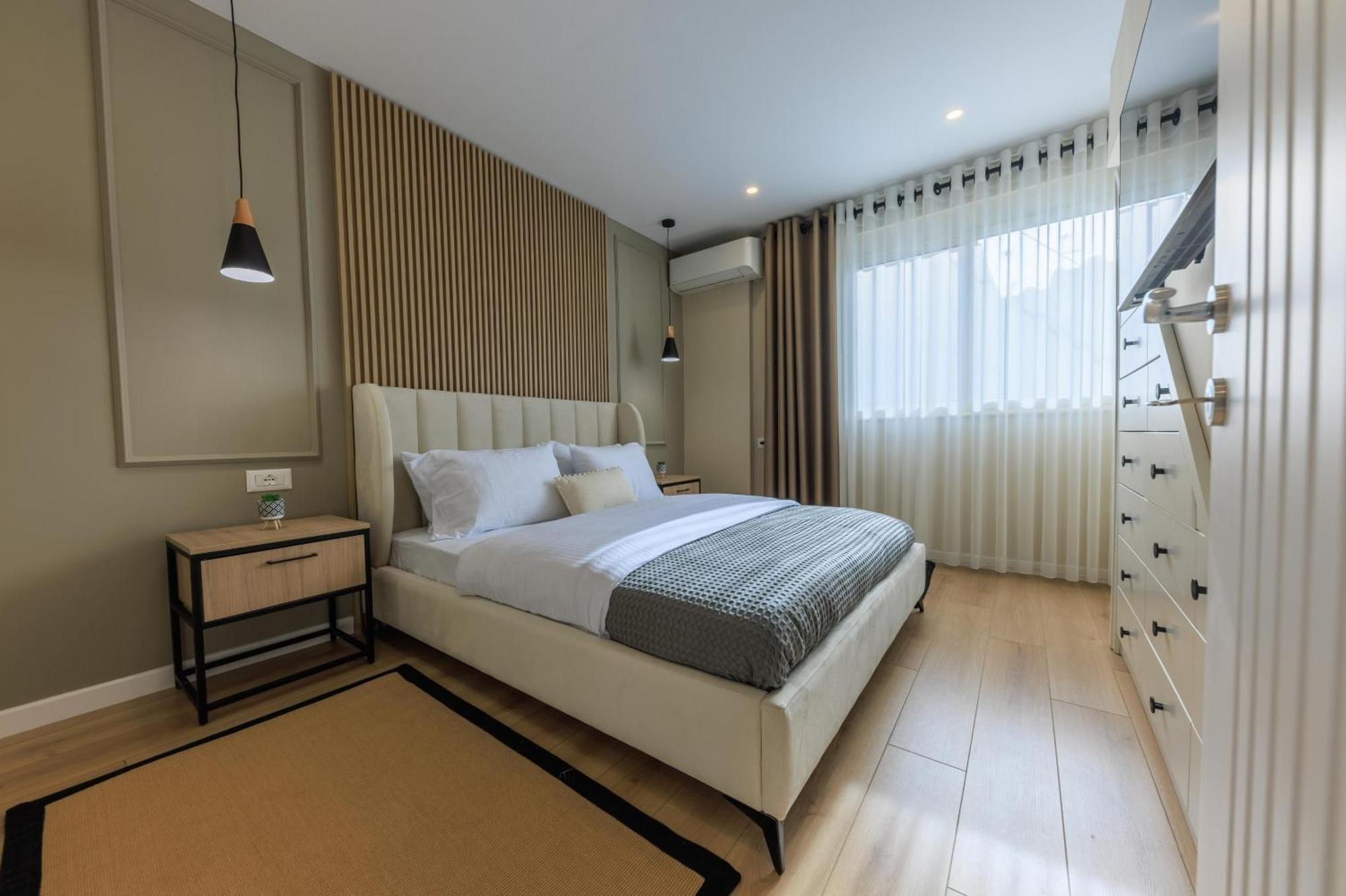 Syncron Centre Skyline Rooftop Tirana Apartments Luaran gambar
